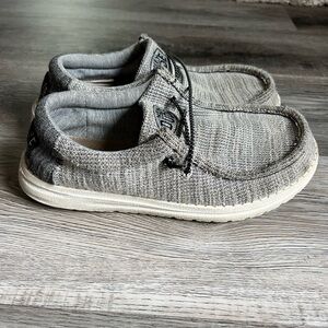 Boys Hey Dude Shoes - Size 6